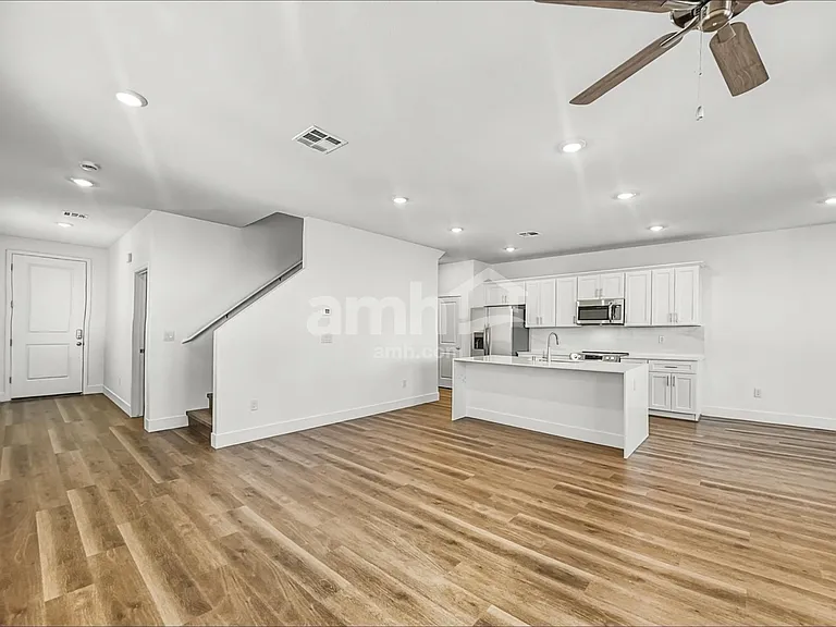 8762 Begonia Ct — Photo 7