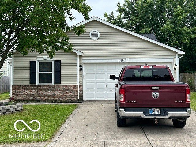 1st image of 13434 N Carwood Ct