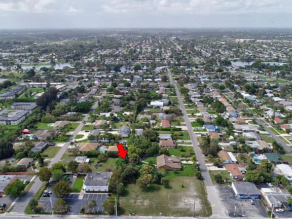 4th image of 2833 S Congress Ave