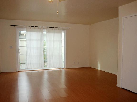 4th image of 3314 Cannongate Ct