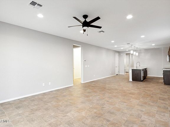 2nd image of 812 S STRAHAN Place