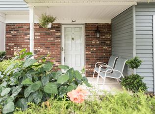 4 Drum Ct, Howell, NJ