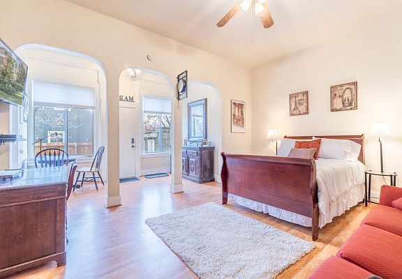 4th image of 540 W 2nd St #1