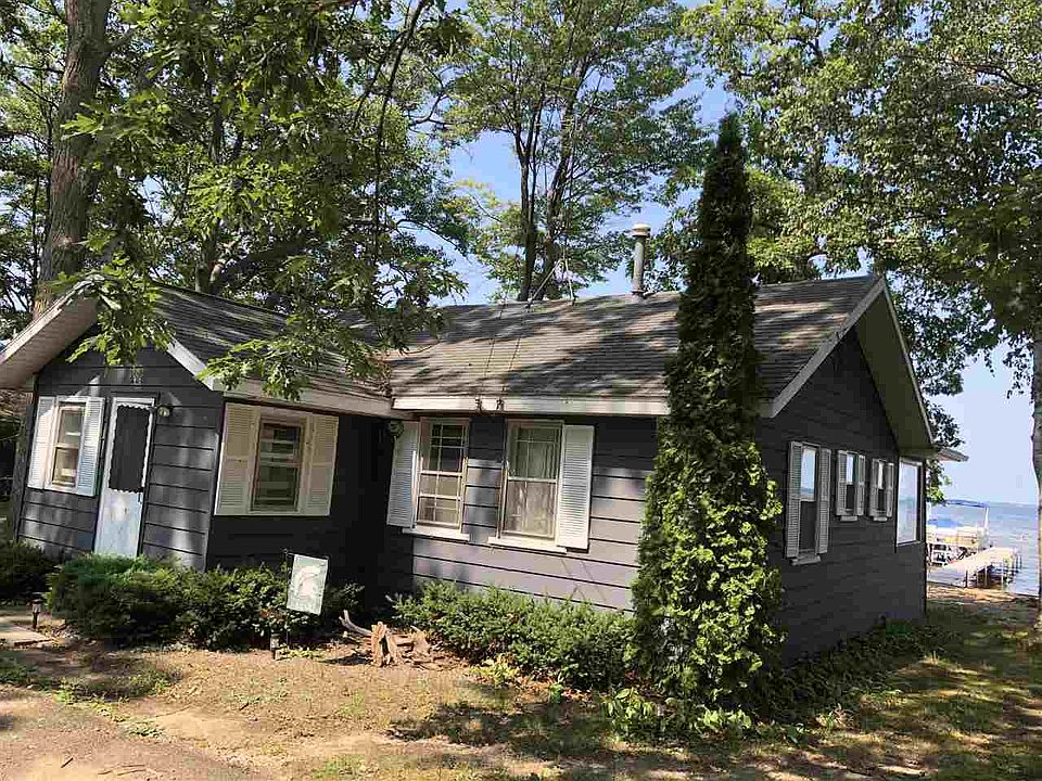 1st image of 200 Holly Ave