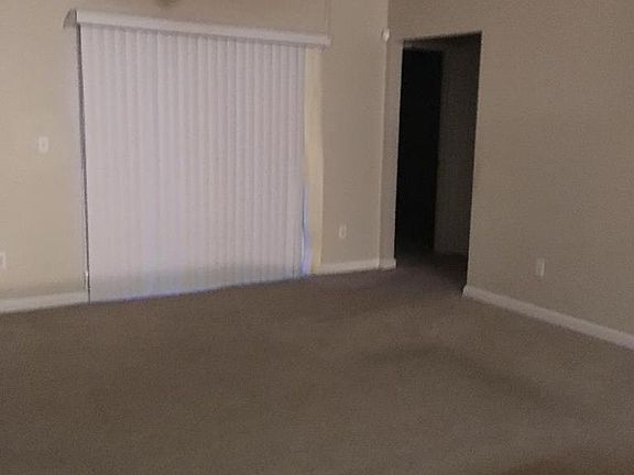5th image of 12 Russman Ln