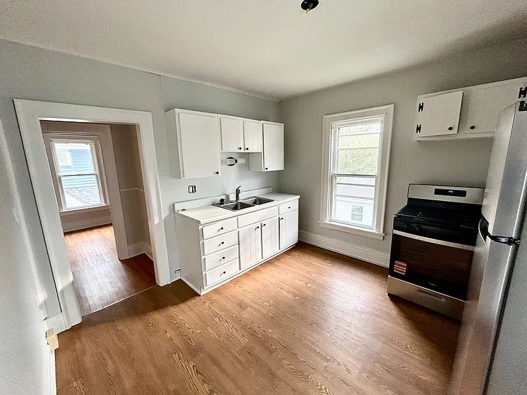 623 Cherry St #2 — Photo 14