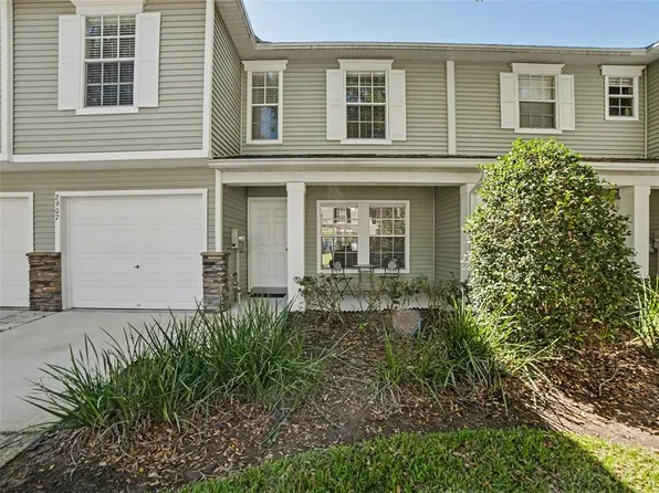 2907 Bear Oak Dr, Valrico, FL 33594
