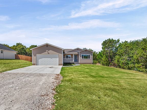 4th image of 5908 Collins Ct
