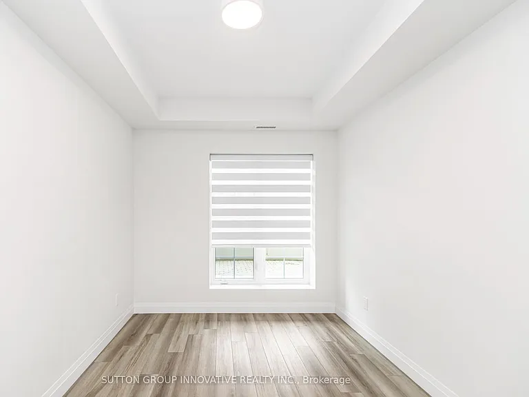 153 Wilson St W #105 — Photo 31