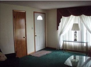 5249 Becky Dr, Pittsburgh, PA
