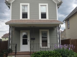 108 8th St SW, Massillon, OH 44647