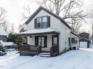 1325 Jefferson Ct, Kalamazoo, MI 49006