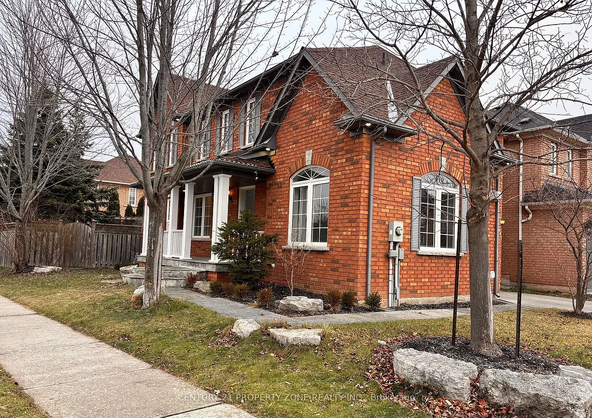Building Photo - 2201 Crestmont Dr