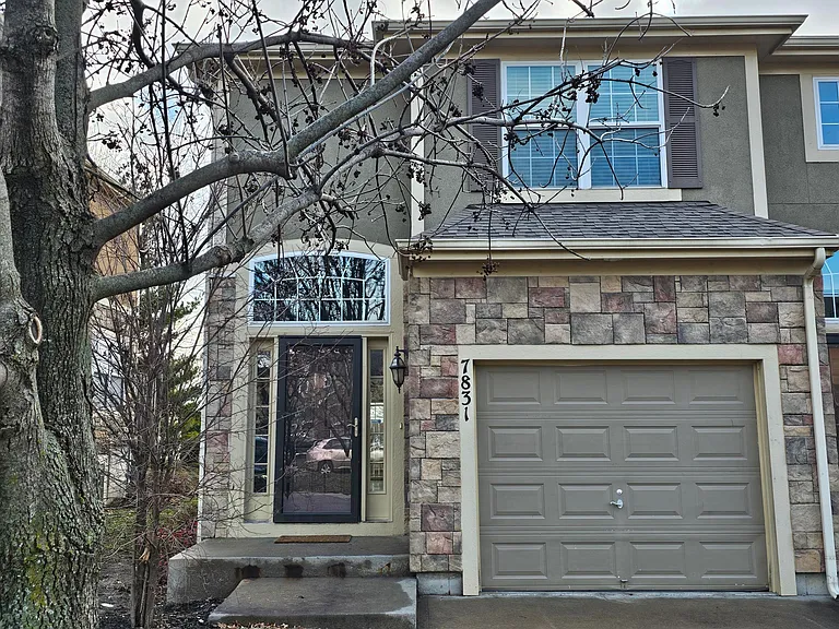 7831 W 158th Ct — Photo 2