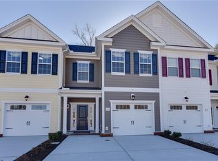 5123 Delancey St, Chesapeake, VA 23321