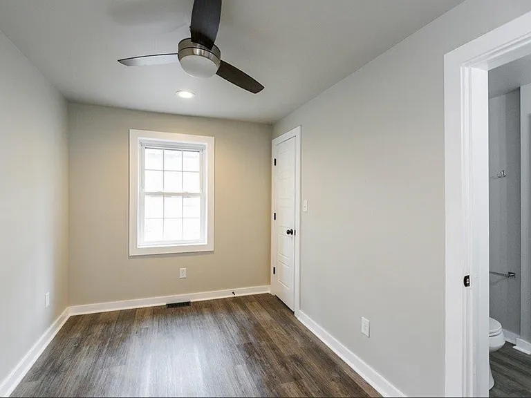 369 Preston Ave — Photo 8