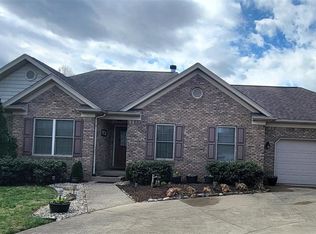 564 Charlemagne Blvd, Elizabethtown, KY