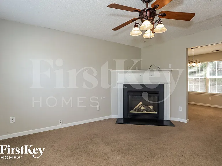 128 Watercress Ct — Photo 3