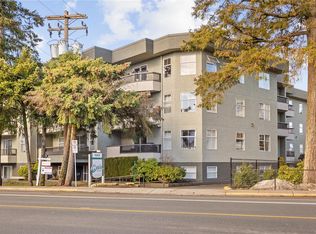 1045 Cumberland Rd #108, Courtenay, BC V9N2E7