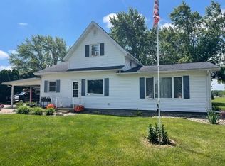 301 E Hudson St, Nappanee, IN 46550