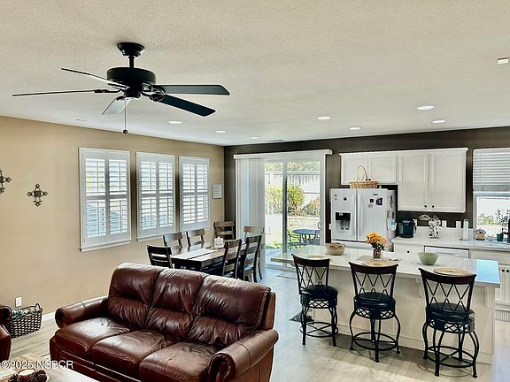 4th image of 5272 Southcreek Ct