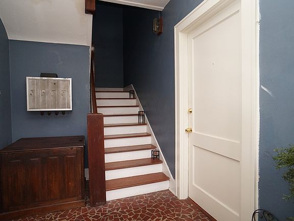 3rd image of 2116 W Dekle Ave APT 1