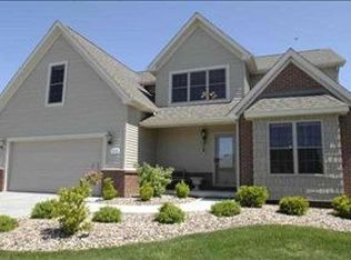 2296 Northbridge Dr, Normal, IL 61761