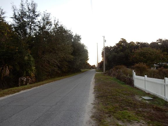 3rd image of 1900 Jones Dr