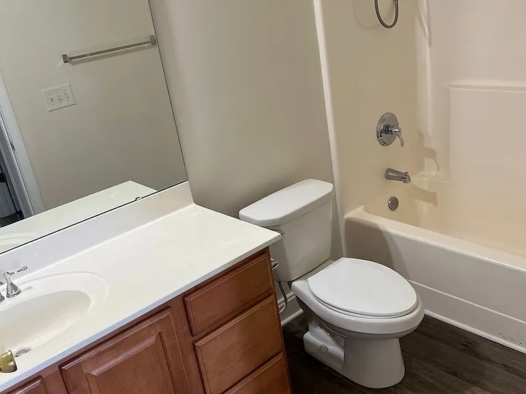 111 Portsmith Dr #6 — Photo 6