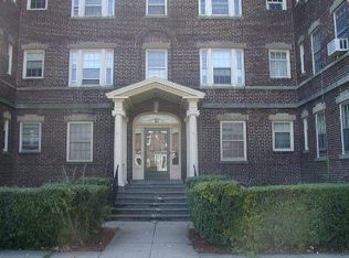 59 Rennell Ct #49, Bridgeport, CT 06604