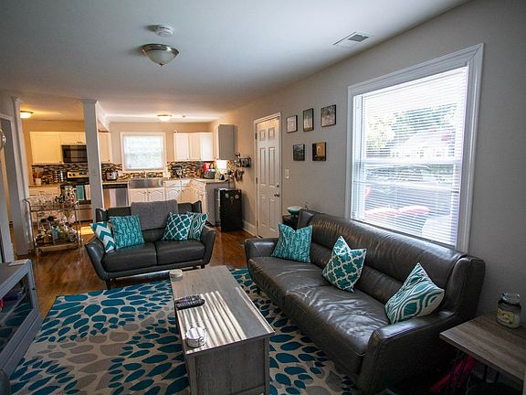 Den and kitchen (again)