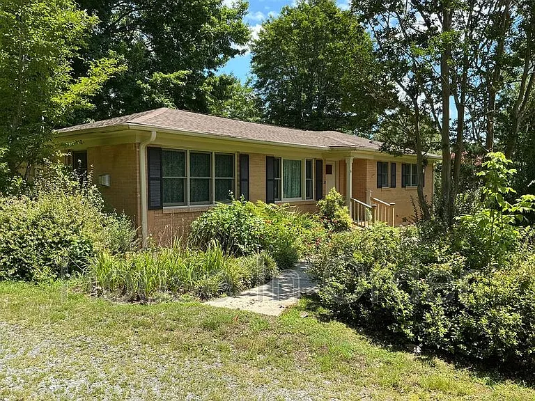 6 Forge Dr — Photo 1