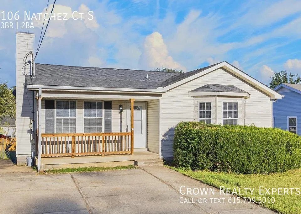 106 Natchez Ct S