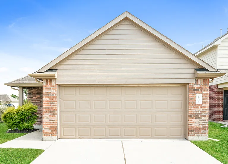 18803 Brescia Ln — Photo 1