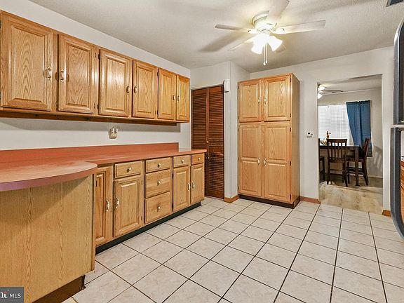 4th image of 138 Huntley Dr