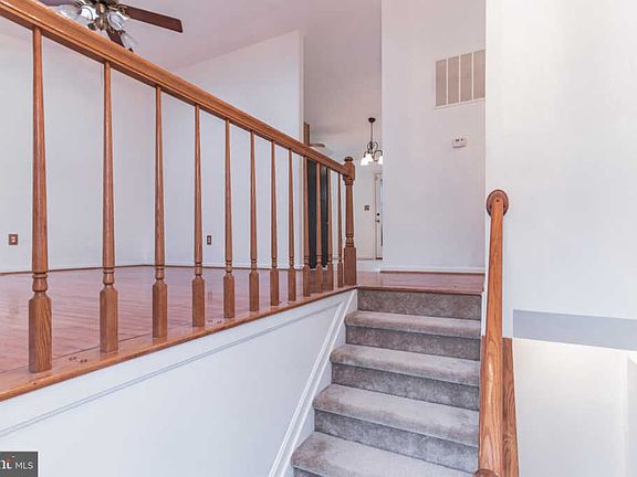 2nd image of 6405 Plantation Forest Dr