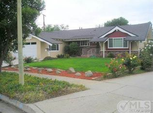 9839 Quakertown Ave, Chatsworth, CA 91311