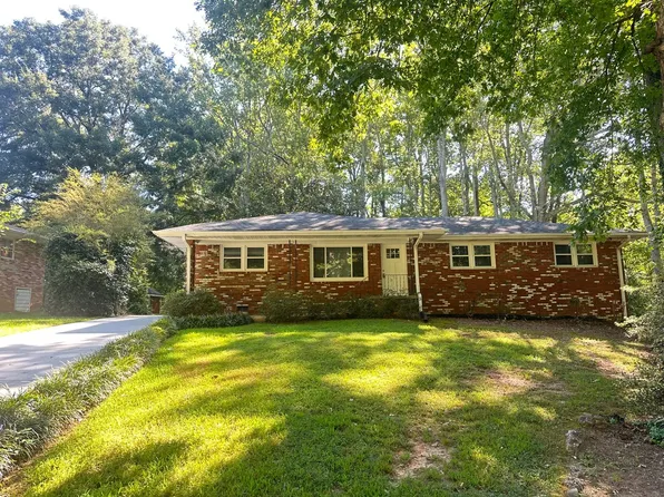 1010 Green Valley Rd SW, Mableton, GA 30126