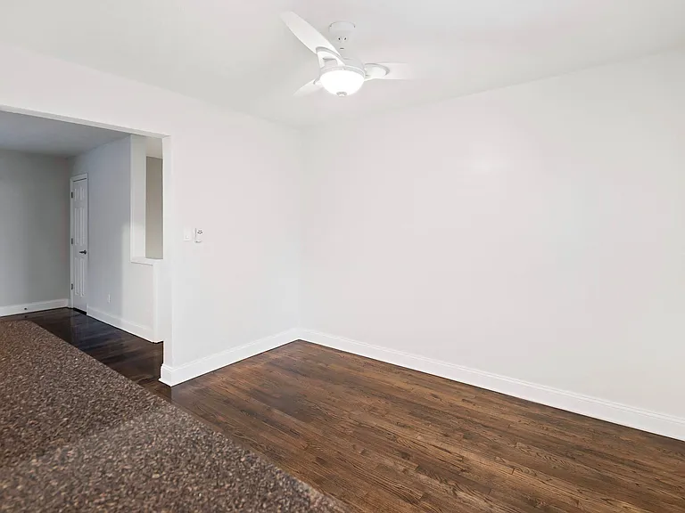 Molly Pitcher Village Apartments — Photo 16