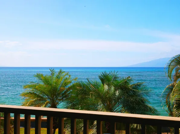4435 Lower Honoapiilani Rd APT 205, Lahaina, HI 96761