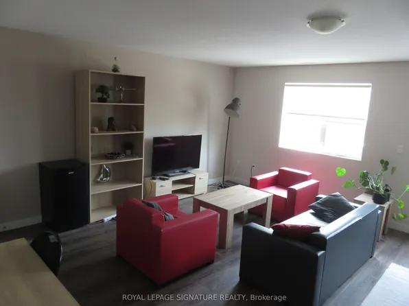 288 Albert St #216, Waterloo, ON N2L 0G9