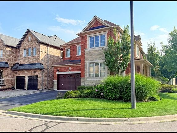 3rd image of 197 Quinlan Ct
