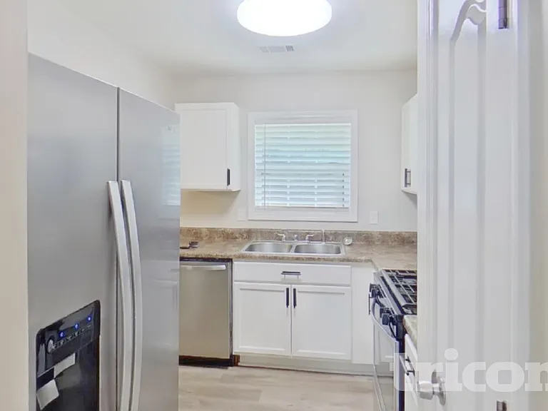 126 Millwheel Dr — Photo 6