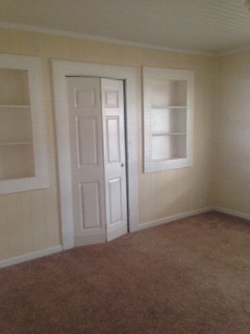 2nd image of 219 W Colquitt Ave