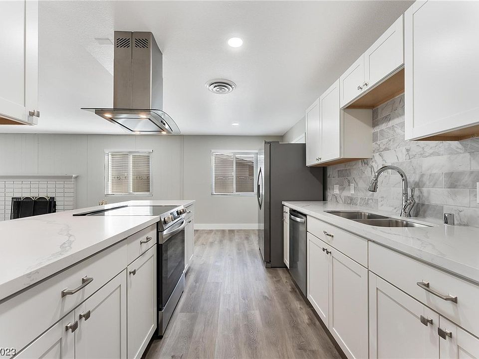 1st image of 5916 Apple Valley Ln