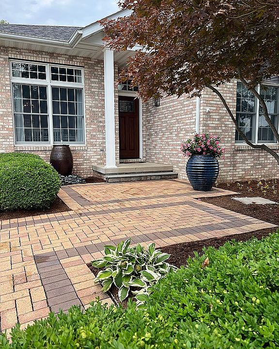 1st image of 3801 Huxley Dr