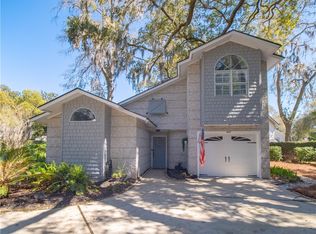 202 Grand Oaks Cir, Saint Simons Island, GA 31522