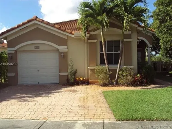 824 NW 136th Ave, Miami, FL 33182