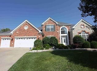 4 Oakmont Ct, Lake Saint Louis, MO 63367