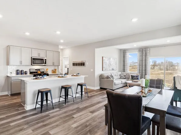 17050 Draper Way, Lakeville, MN 55044